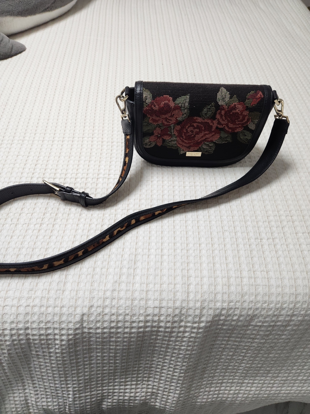 kate spade Black Crossbody Bag with Rose Floral Embroidery